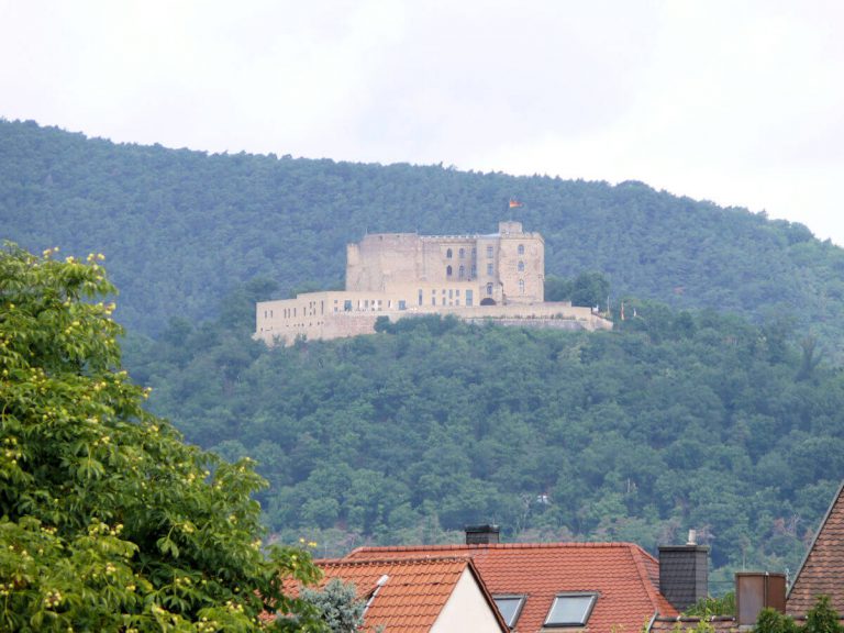 Hambacher Schloss vom Balkon aus